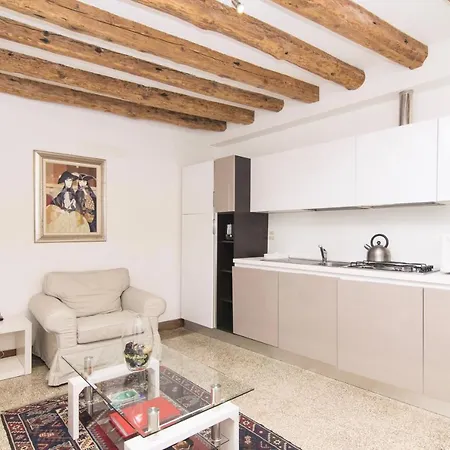 Ca' Rina Apartment *